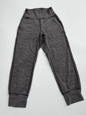 Lululemon Womens Align High Rise Jogger Crop size 0 in Heathered Black